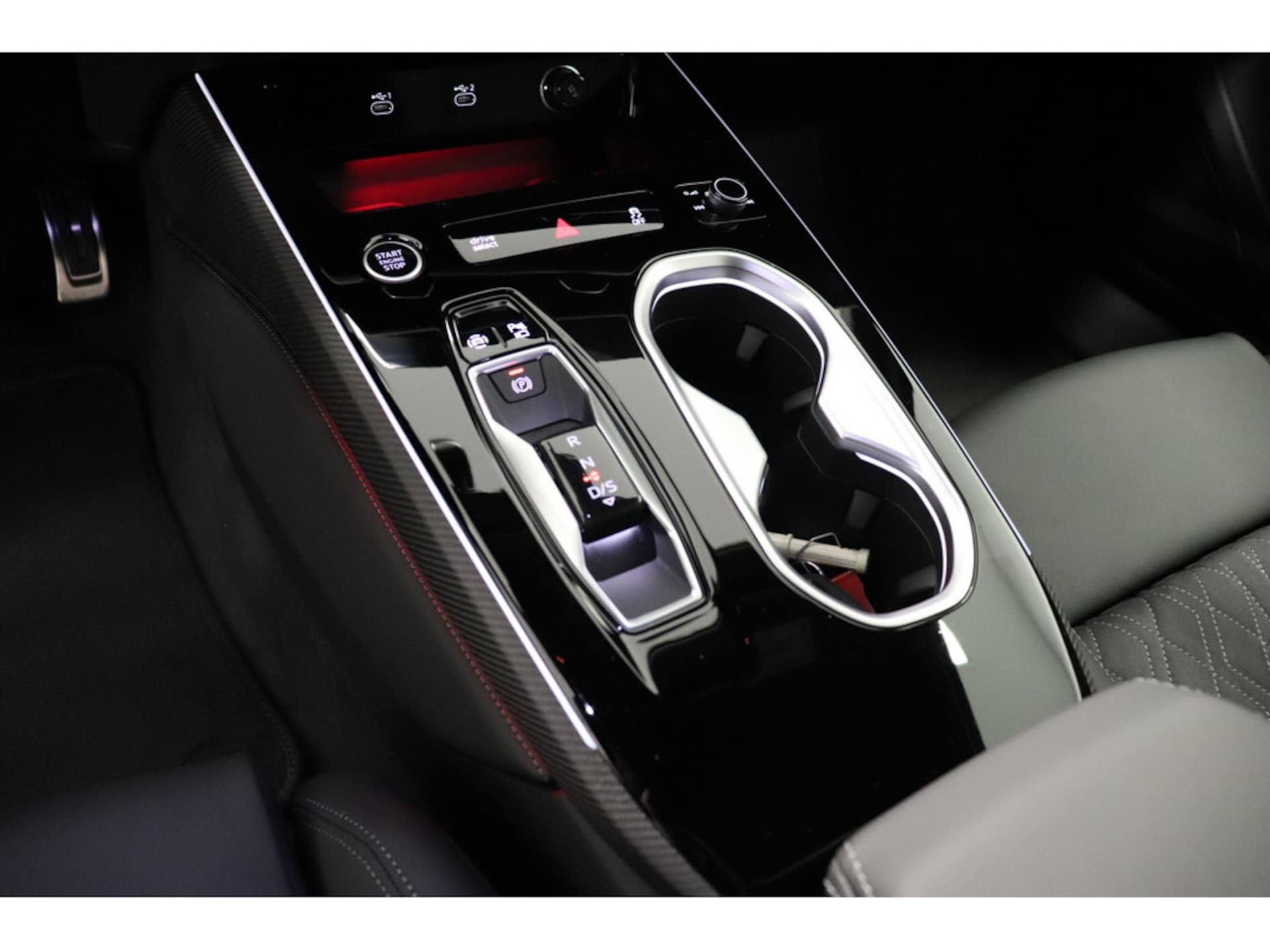 Audi A6 Avant edition one