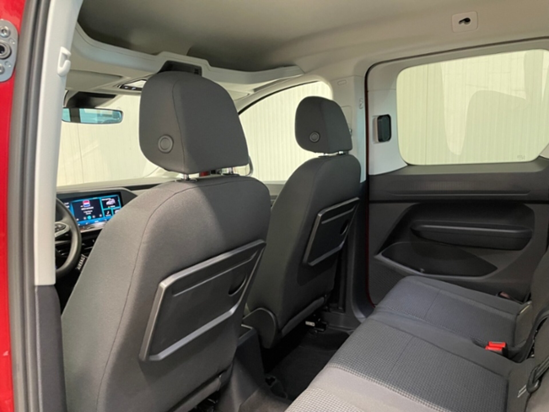 Volkswagen Caddy Basis-Modell