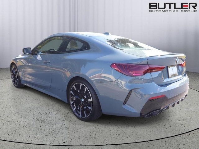 2025 BMW M440i
