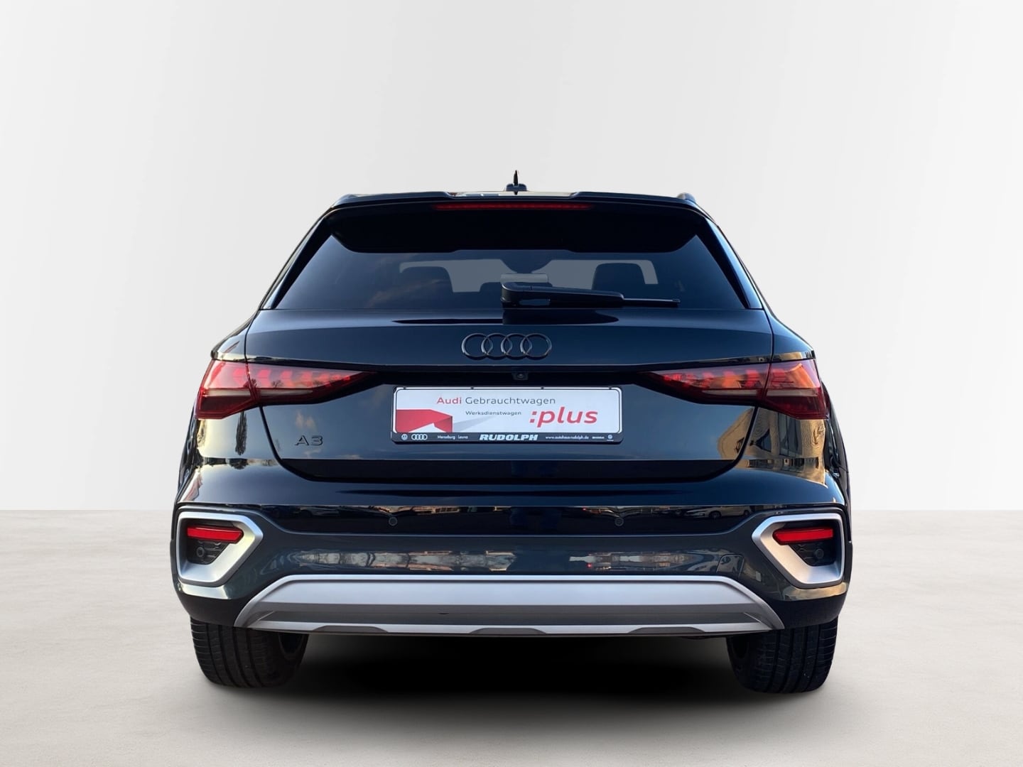 Bild über Audi A3 allstreet 35 TFSI S tronic - für weitere Informationen kontaktieren Sie den Audi Partner
