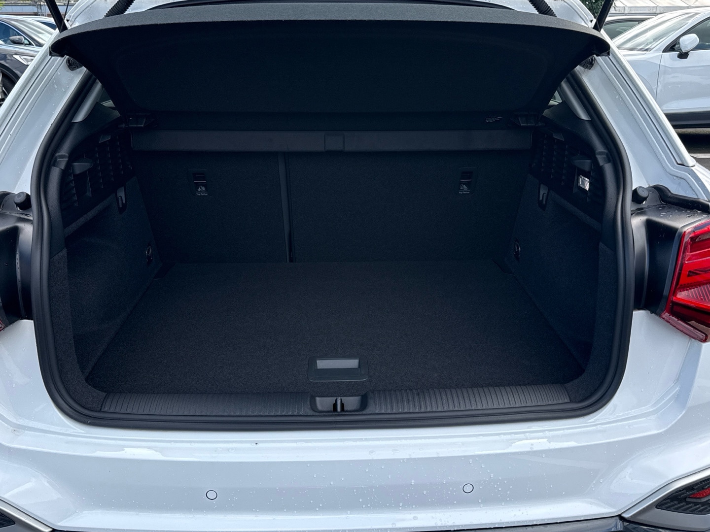 Bild über Audi Q2 advanced 30 TDI Schaltgetriebe - für weitere Informationen kontaktieren Sie den Audi Partner