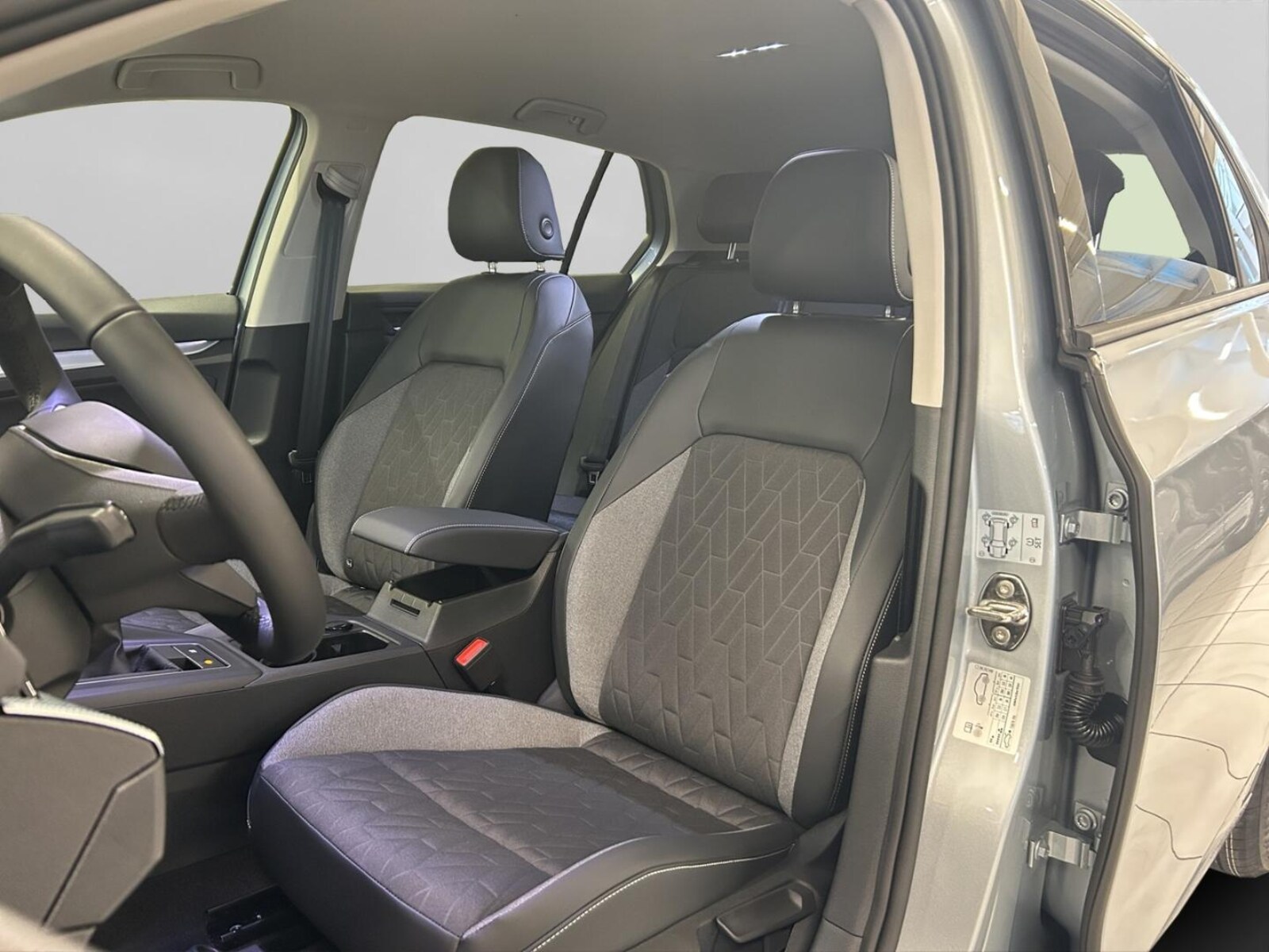 Volkswagen Golf – Bild 16