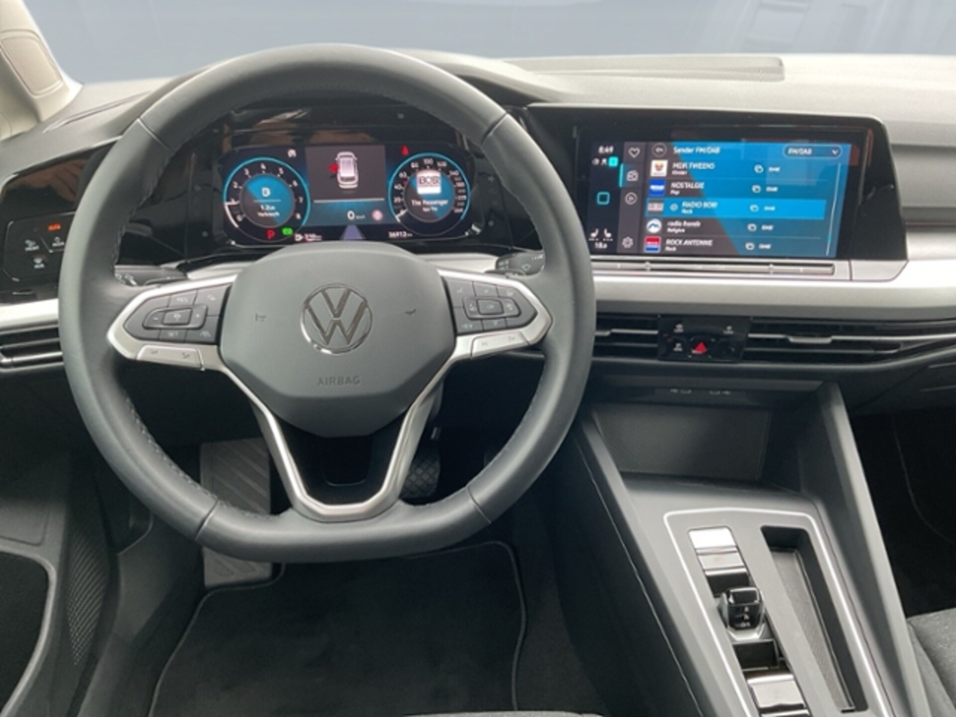 Volkswagen Golf Variant Life
