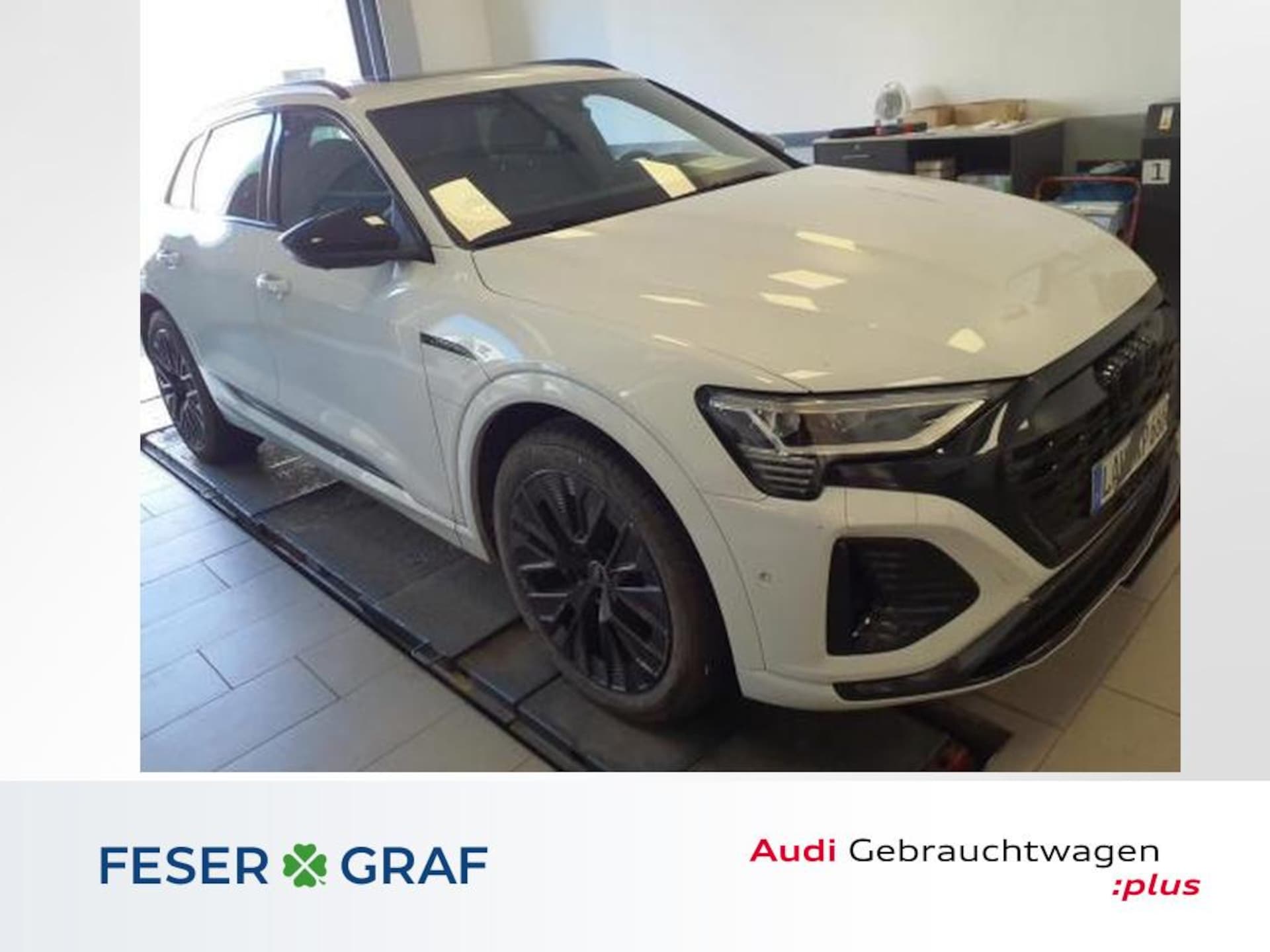 Audi Q8 e-tron S line