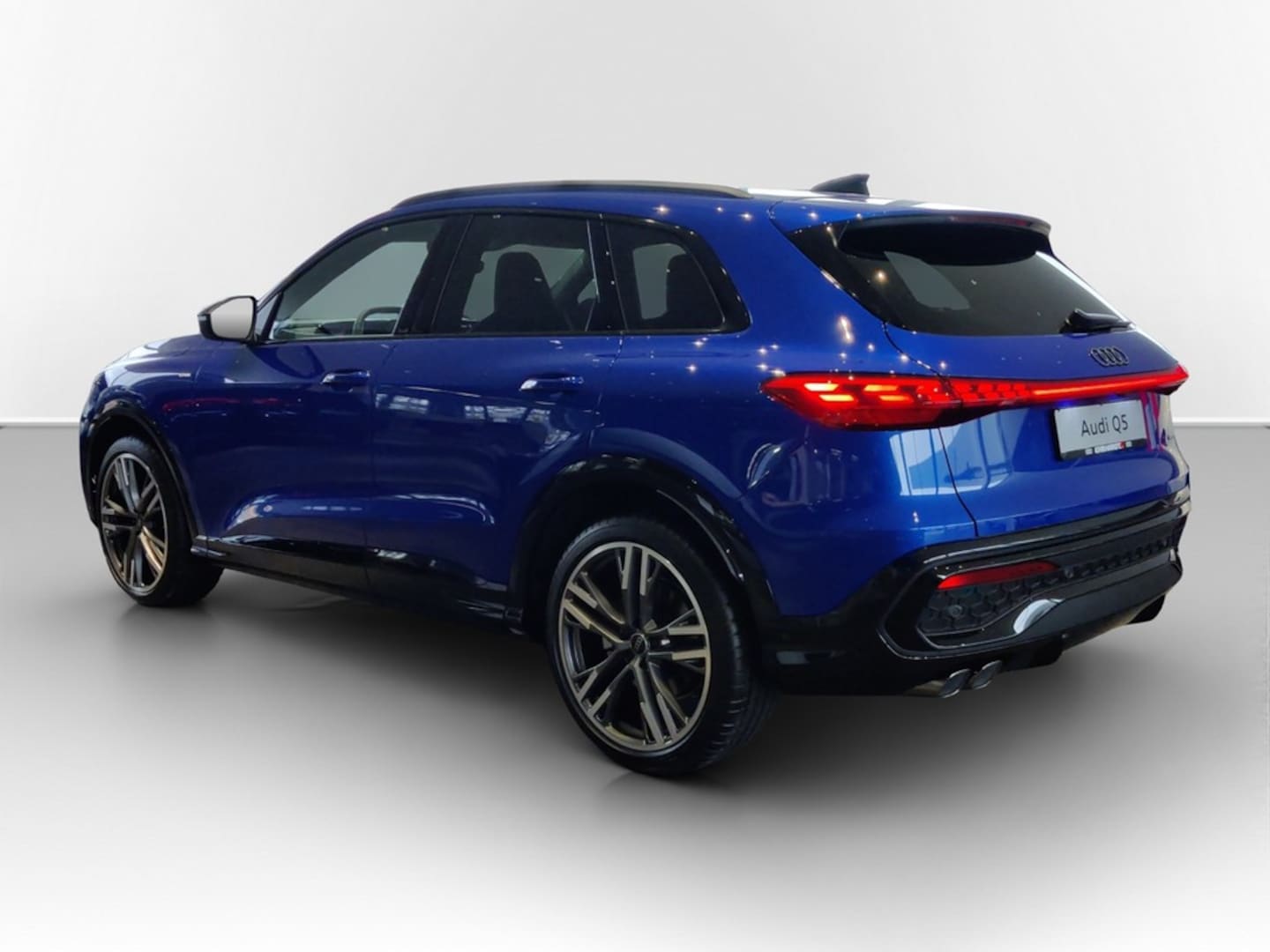 Bild über Audi Q5 SUV TDI quattro 150 kW S tronic - für weitere Informationen kontaktieren Sie den Audi Partner