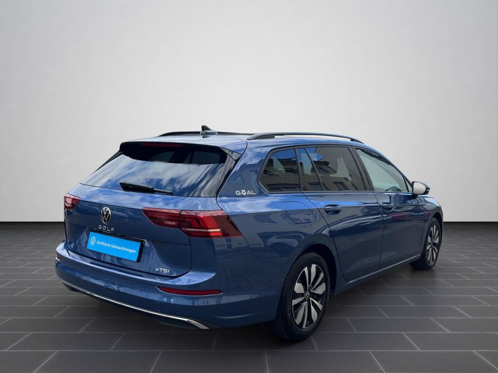 Volkswagen Golf Variant – Bild 2