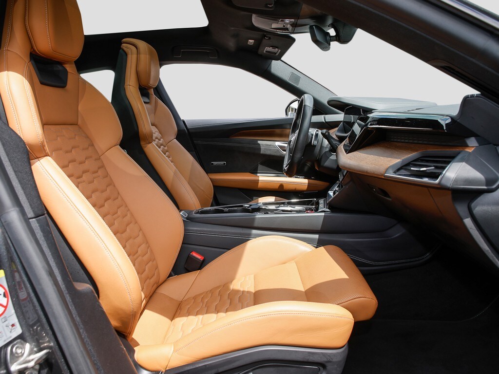 Image about Audi e-tron GT e-tron quattro