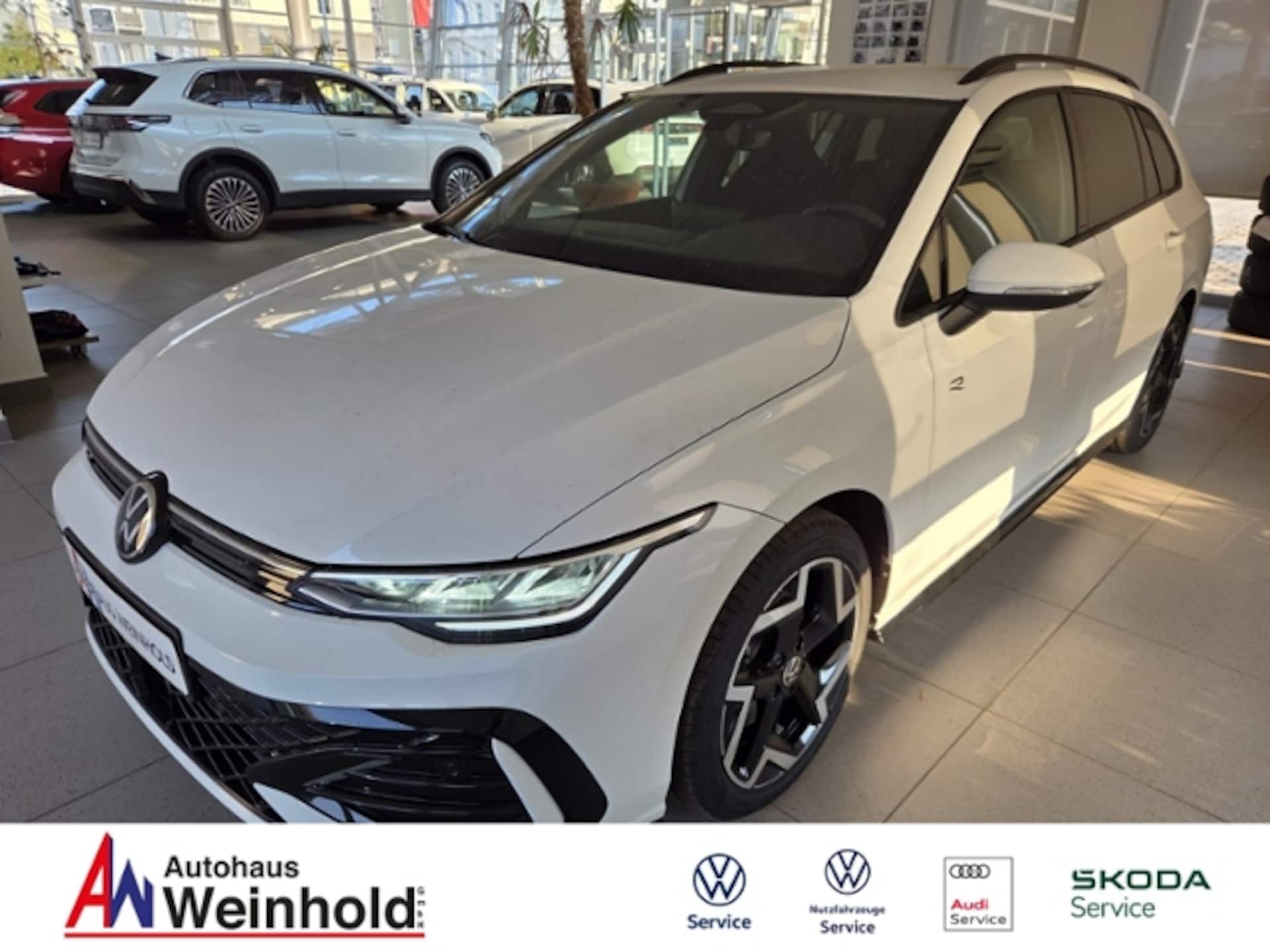 Volkswagen Golf Variant R-Line
