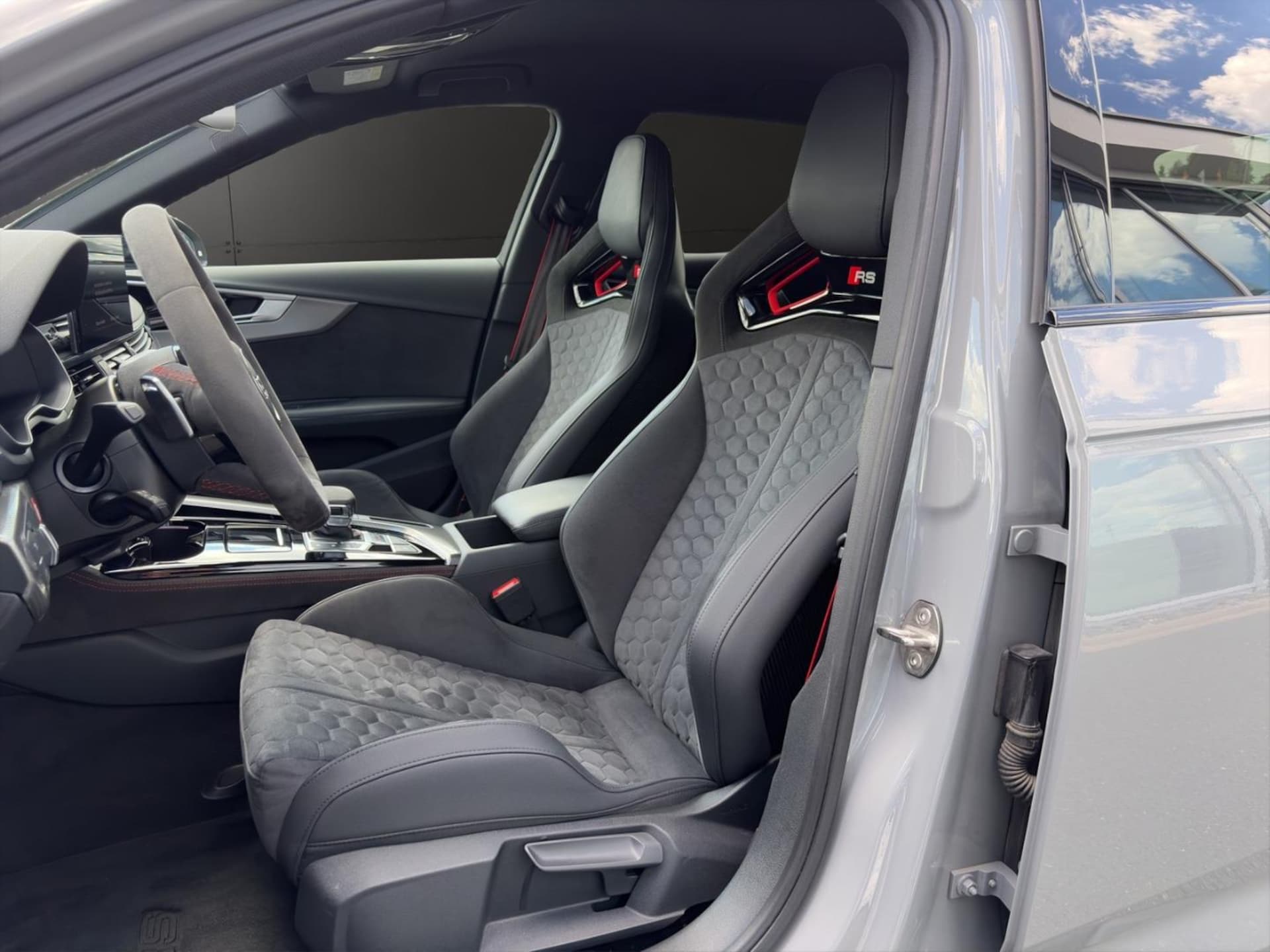 Audi RS 4 Avant