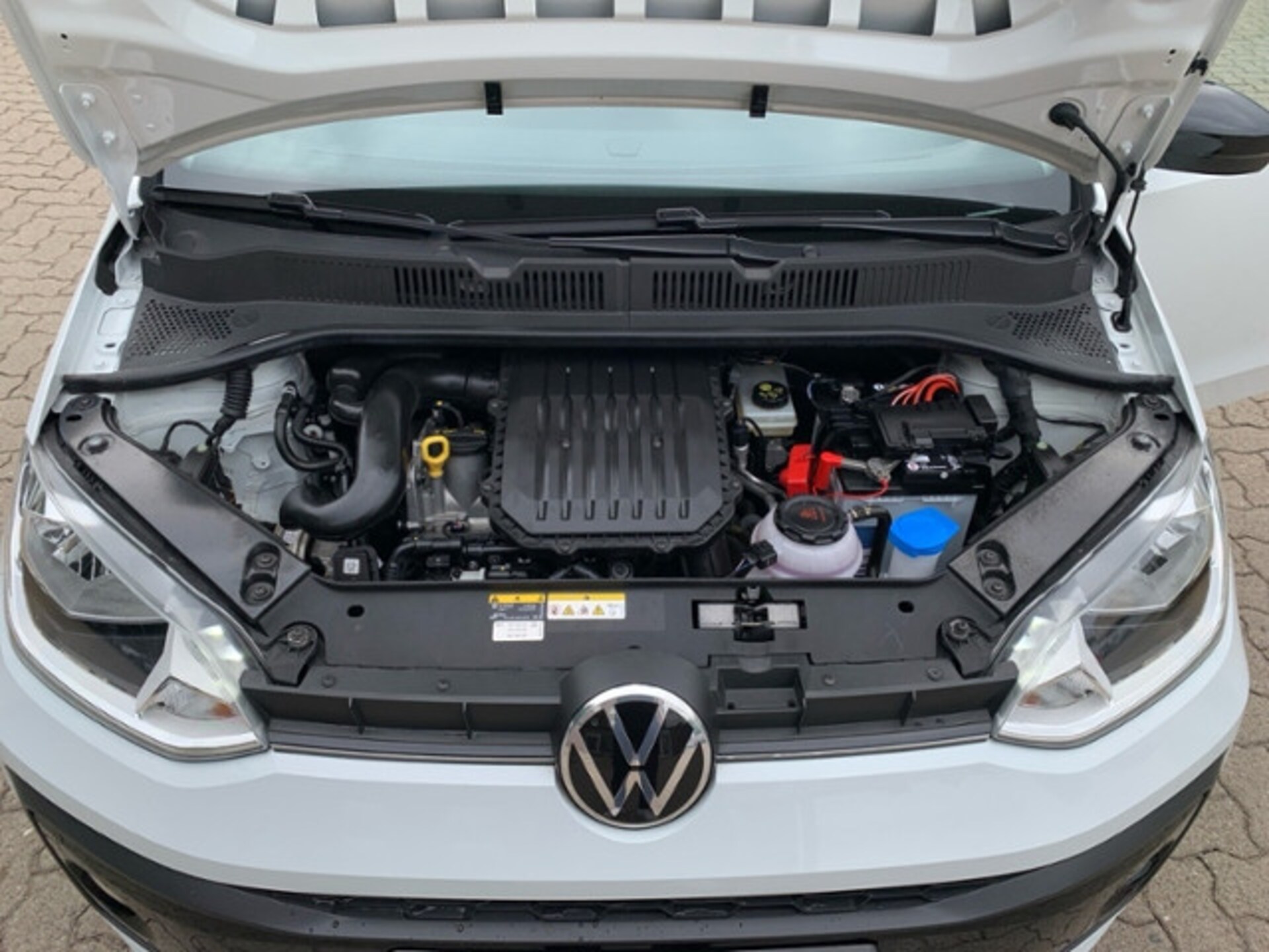 Volkswagen up! R-Line