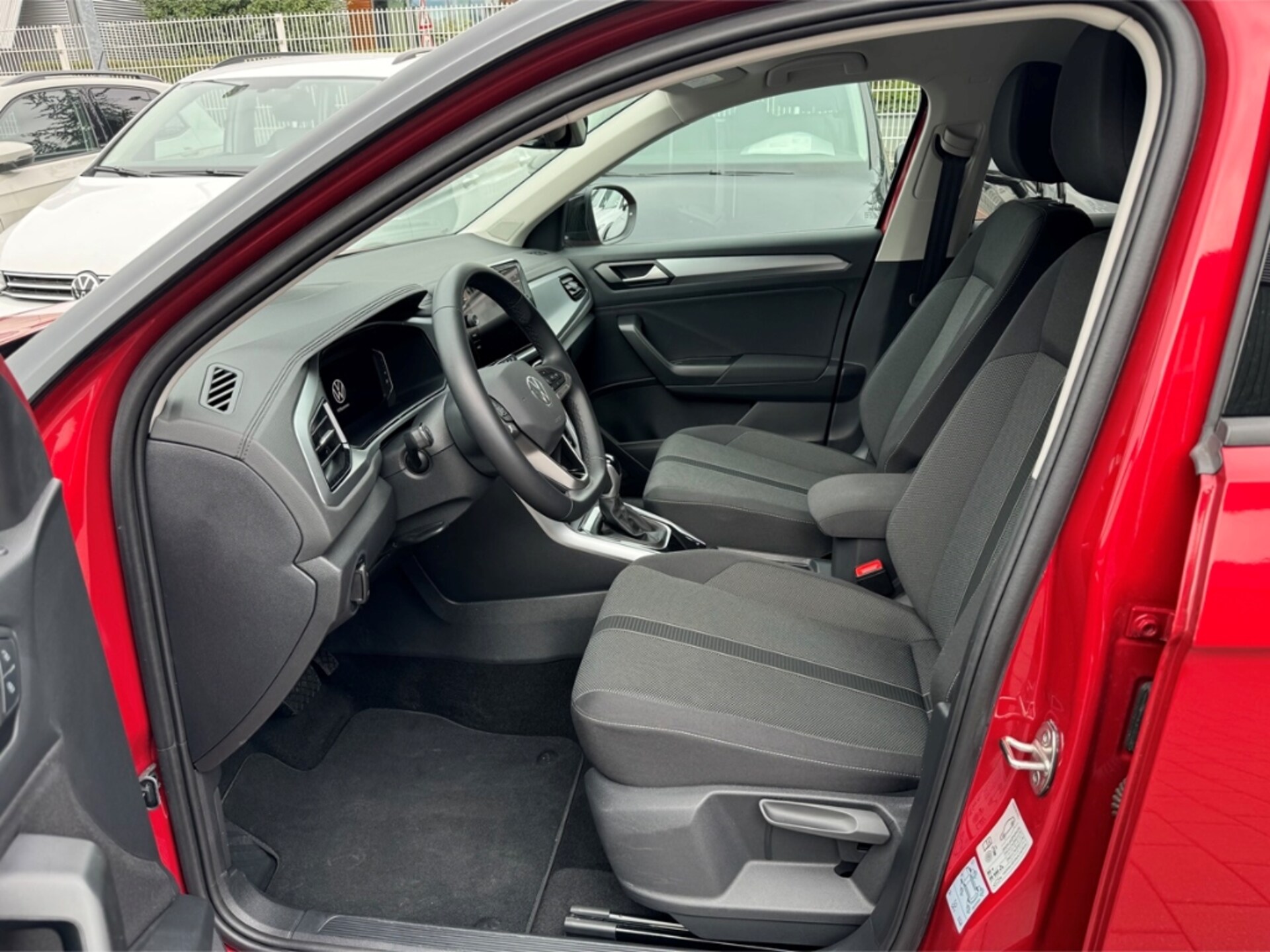 Volkswagen T-Roc Life