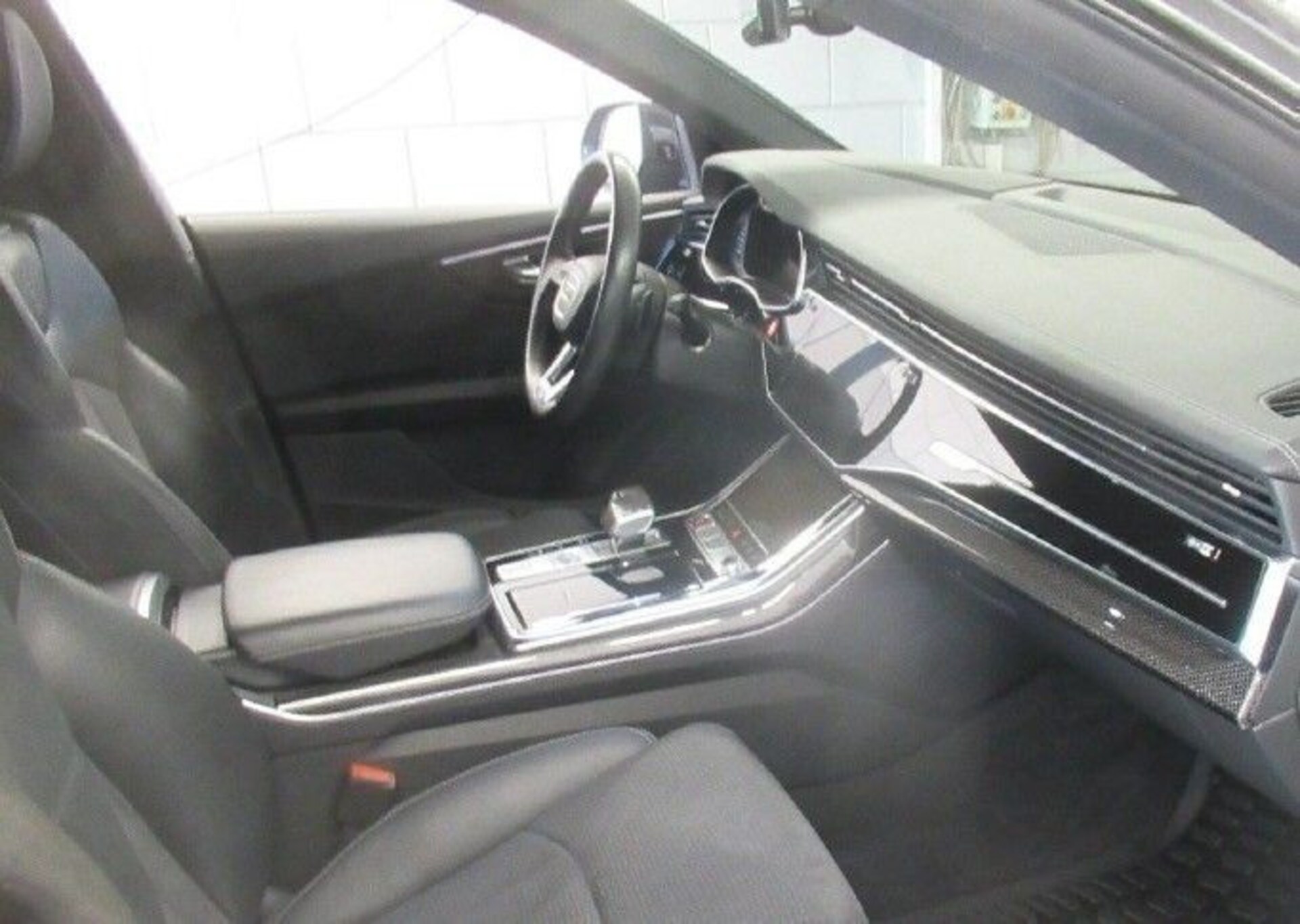 Audi SQ8 SUV