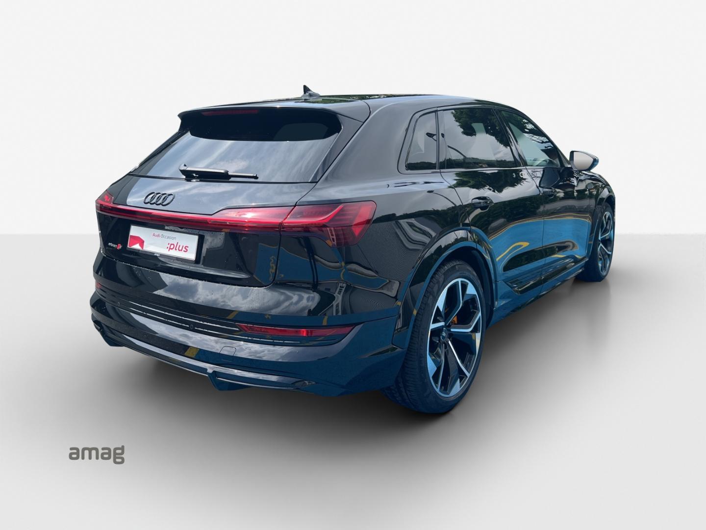 Image about Audi e-tron S e-tron S 370,00 kW