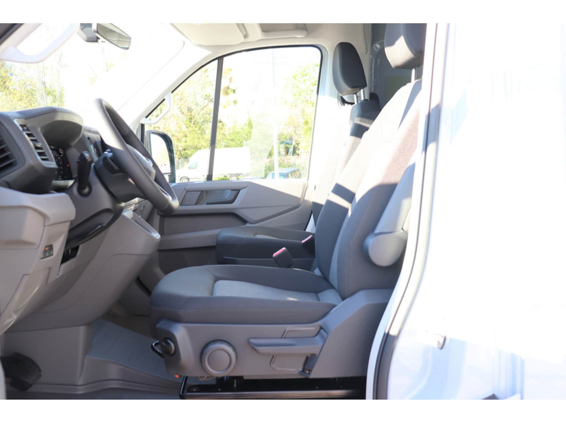 Volkswagen Crafter Kasten langer Radstand