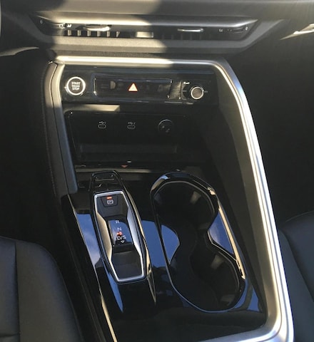 2025 Audi Q5 Premium - Photo 12