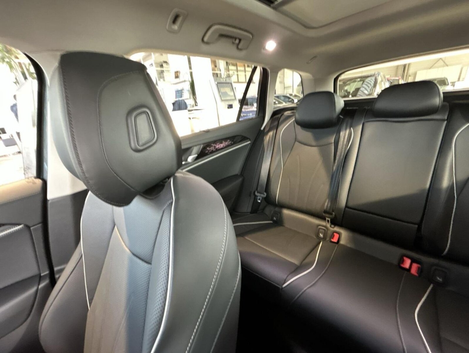 Volkswagen Passat – Bild 28