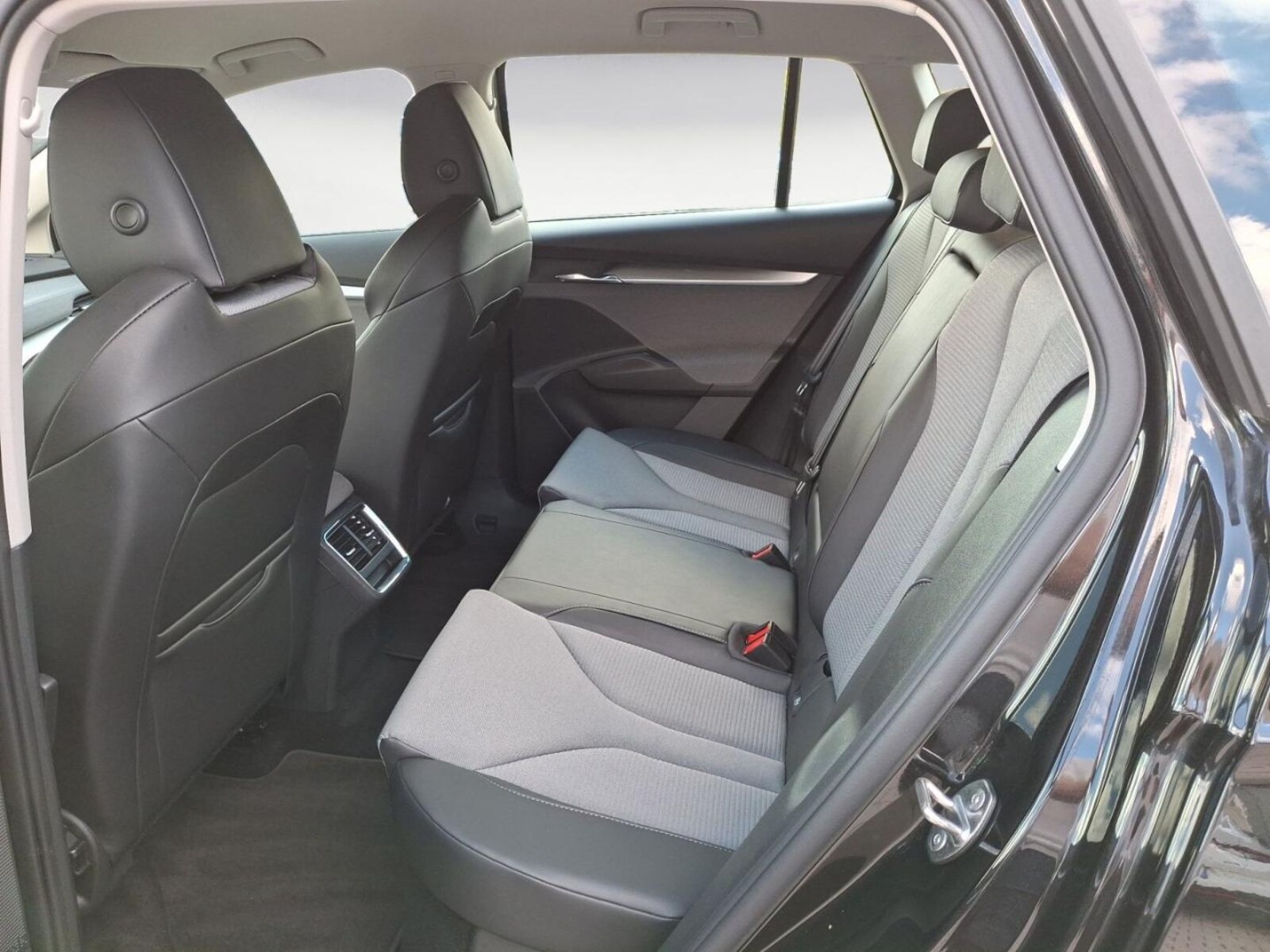 Škoda Enyaq – Bild 14