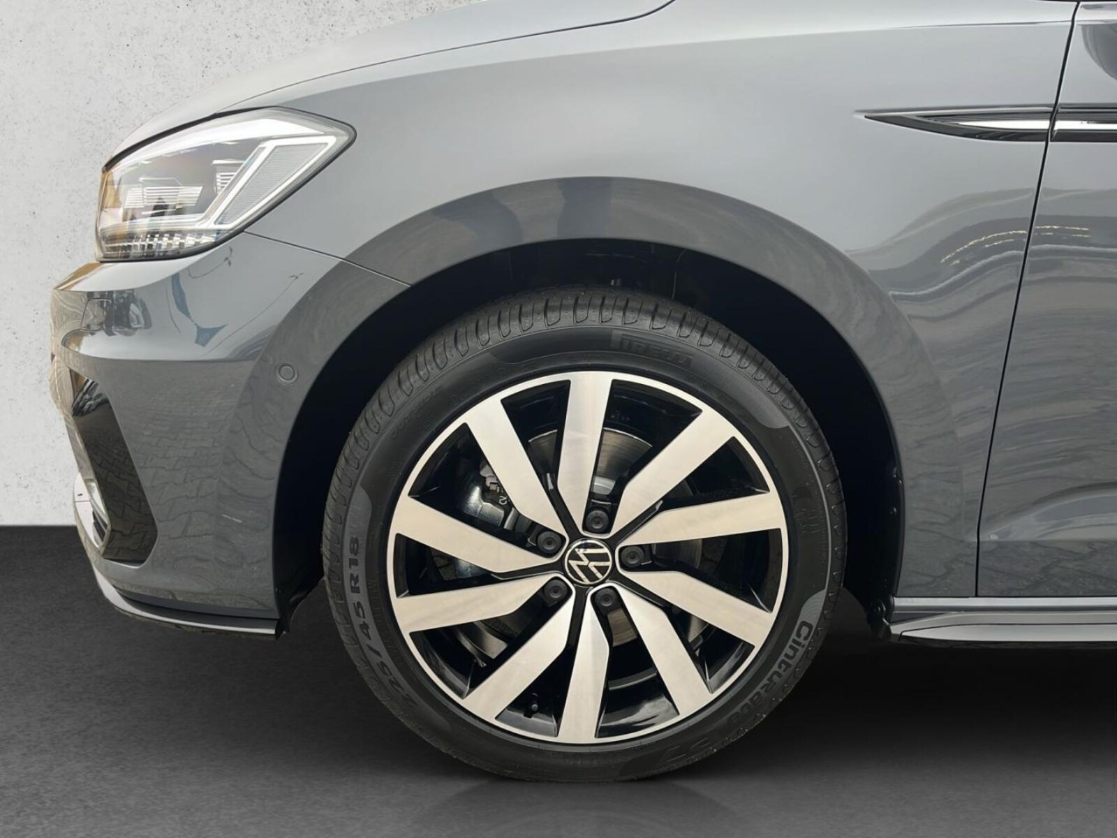 Volkswagen Touran – Bild 7