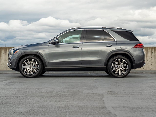 2025 Mercedes-Benz