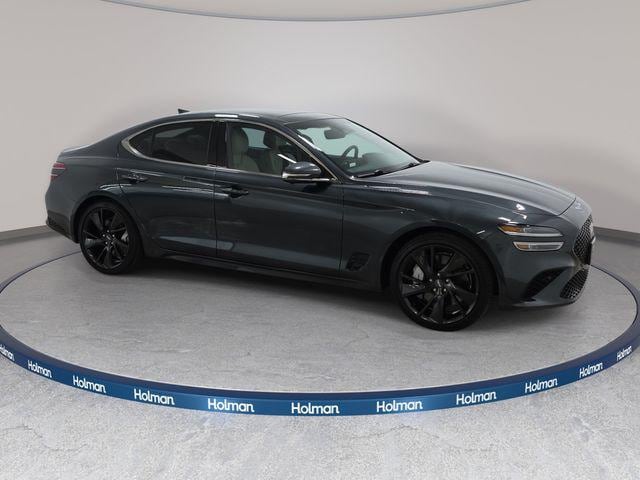 2023 Genesis G70