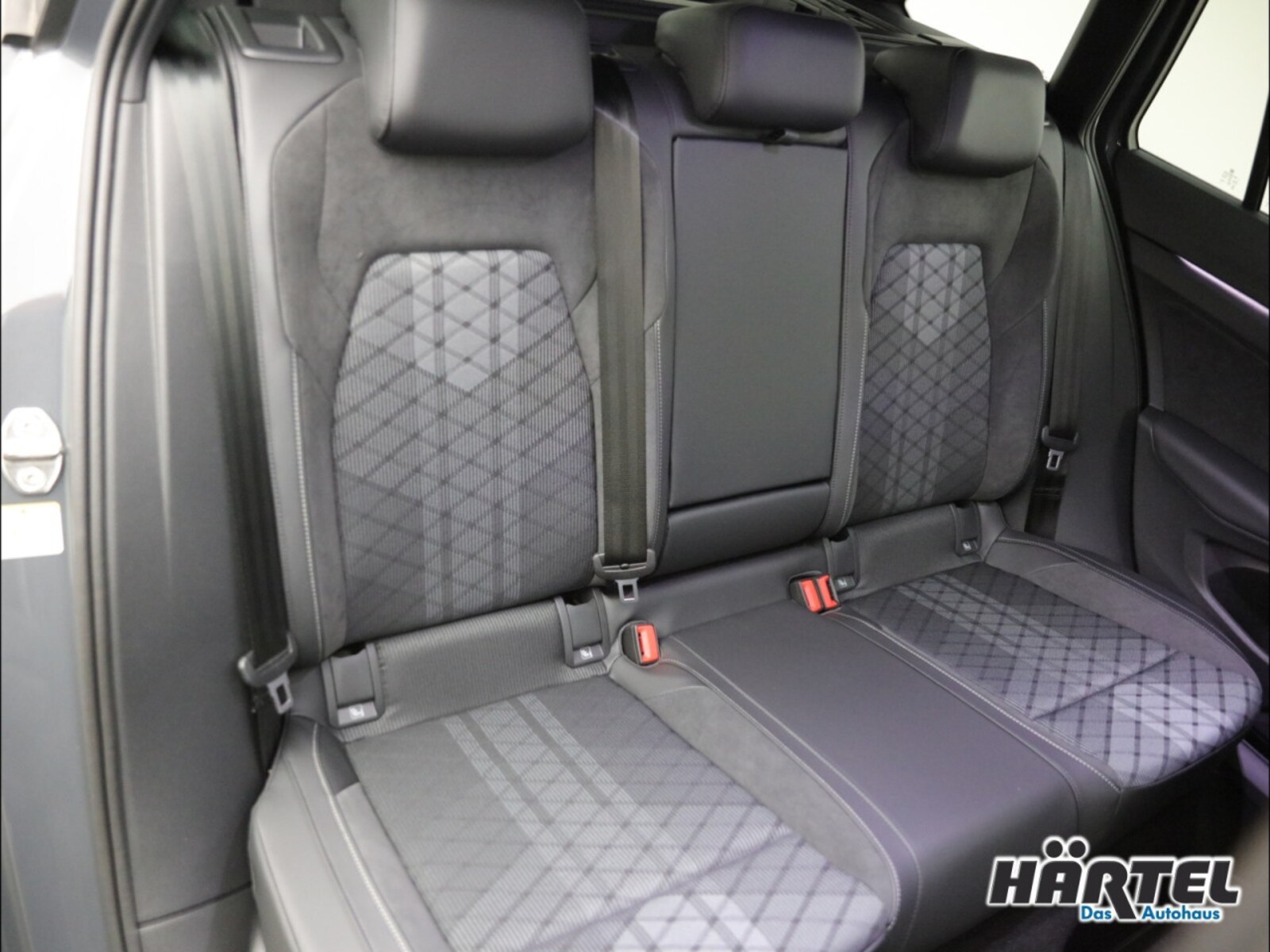Volkswagen Golf Variant – Bild 7