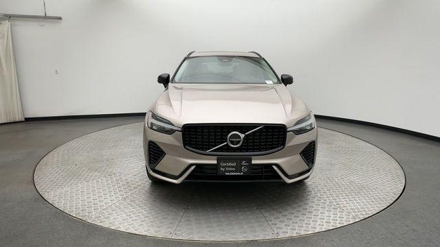 2025 Volvo XC60 Plug-In Hybrid