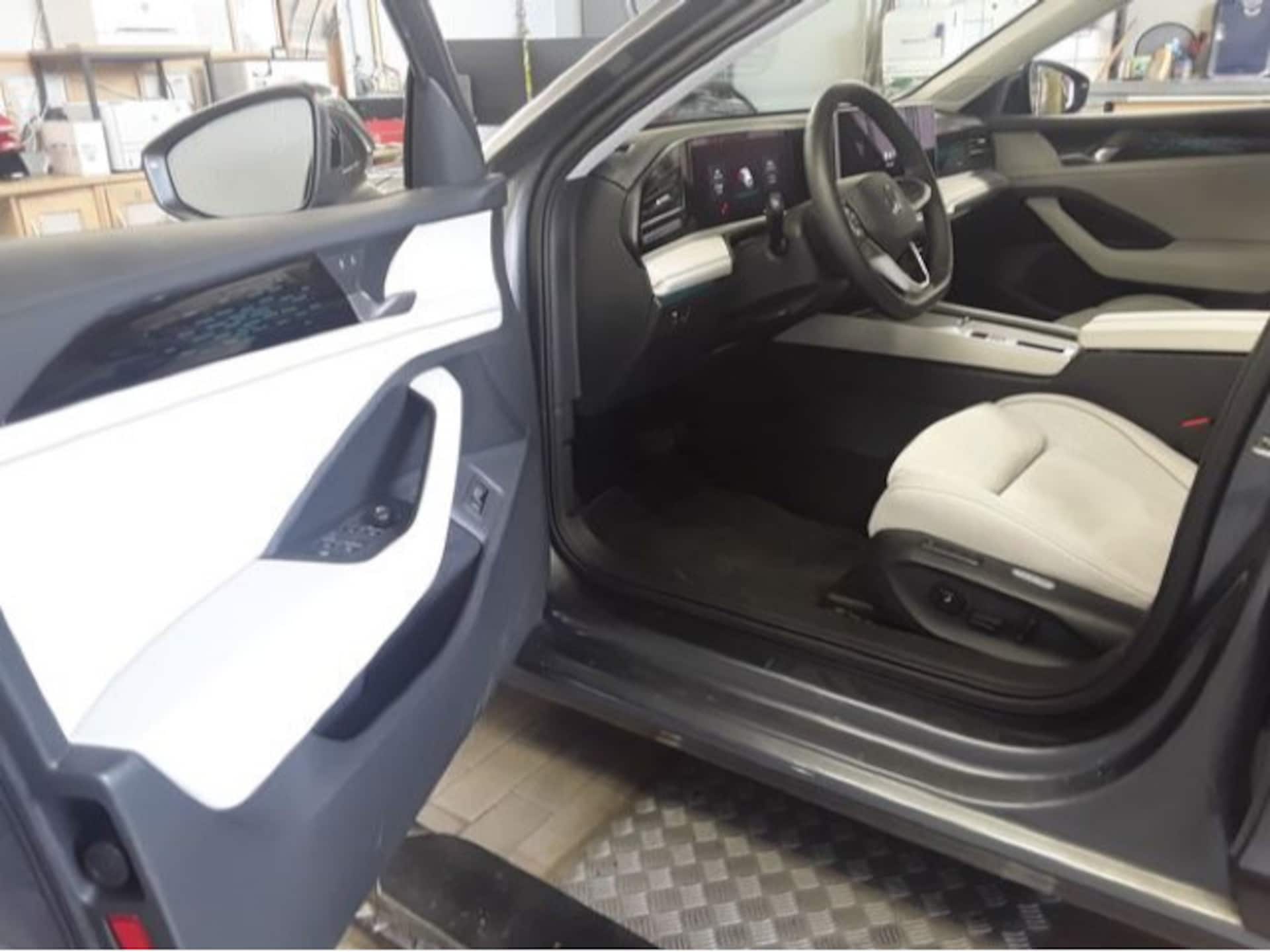 Volkswagen Passat Business