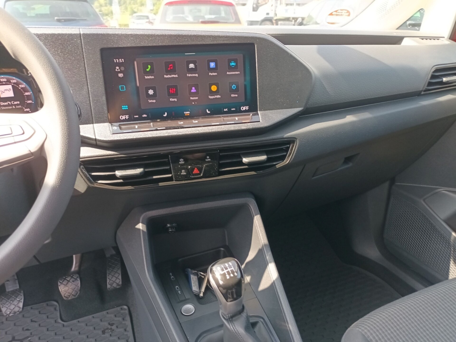 Volkswagen Caddy Basis-Modell