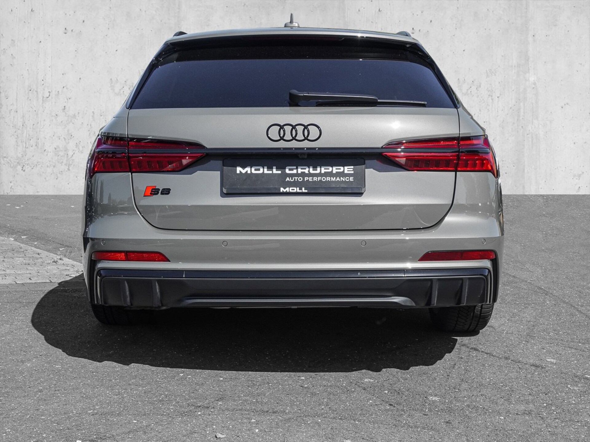 Audi S6 Avant