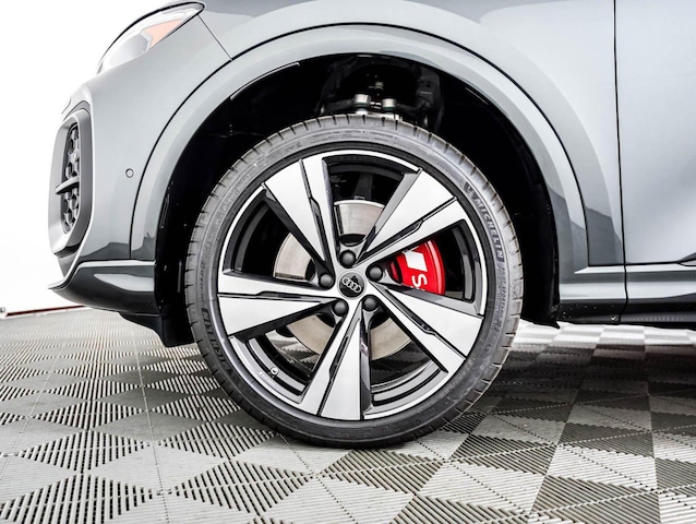 2026 Audi SQ5