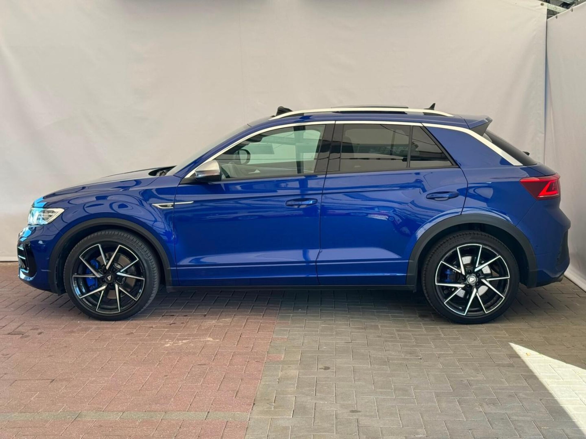 Volkswagen T-Roc R