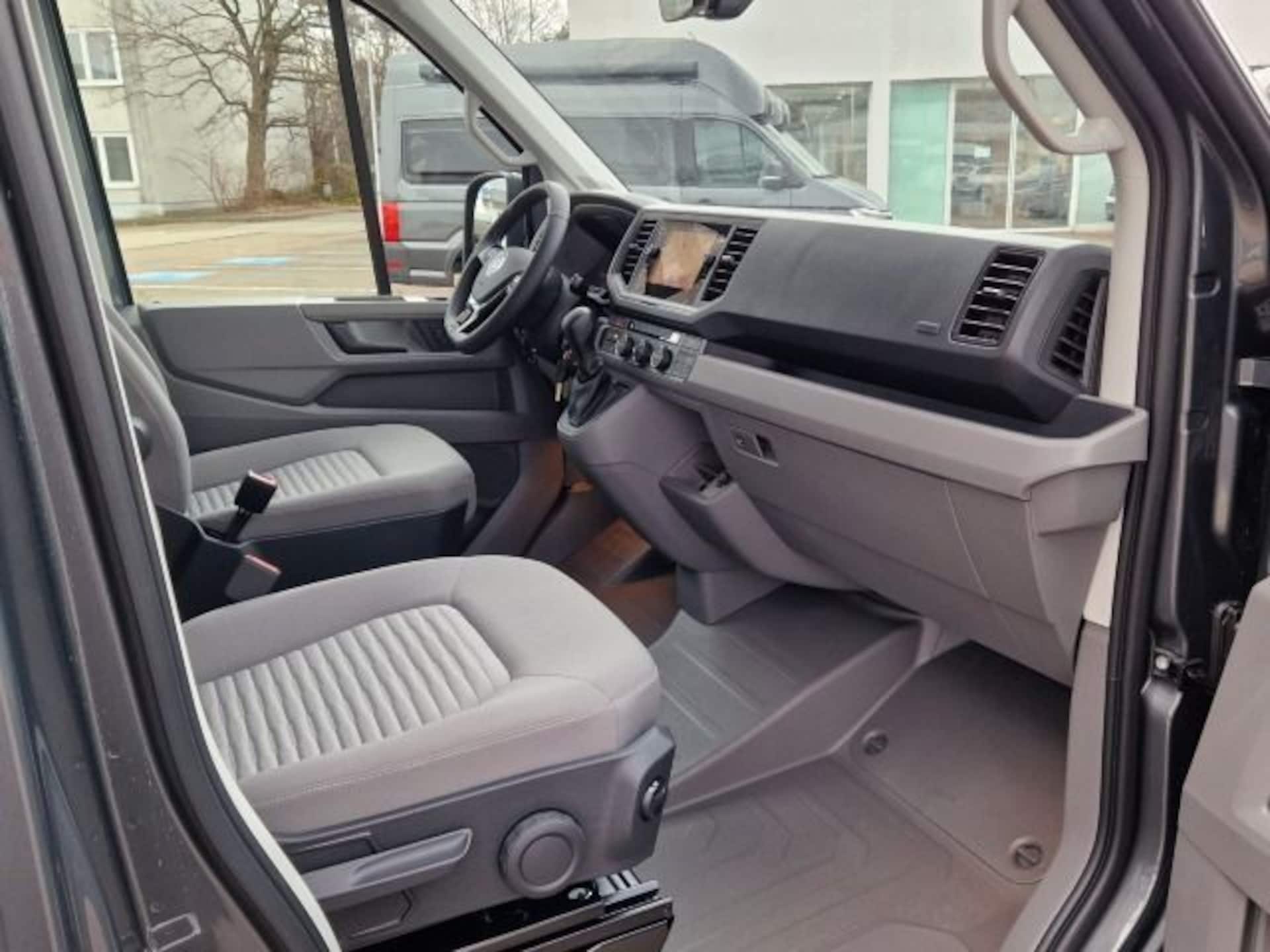 Volkswagen Grand California 600