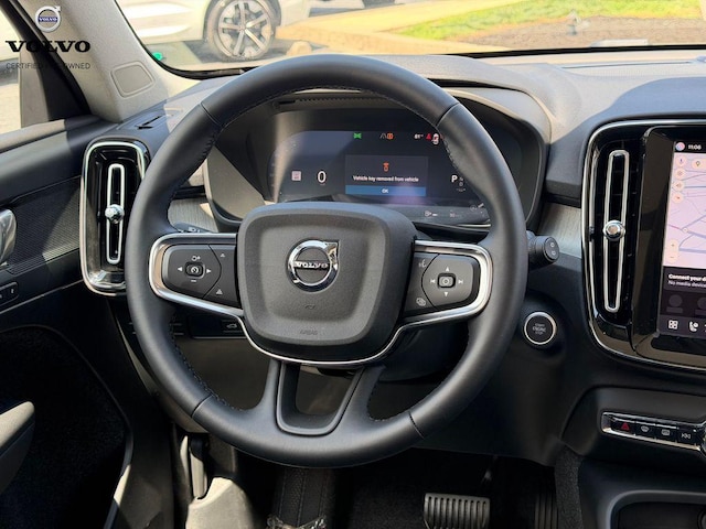 2026 Volvo XC40 Plus - Photo 23