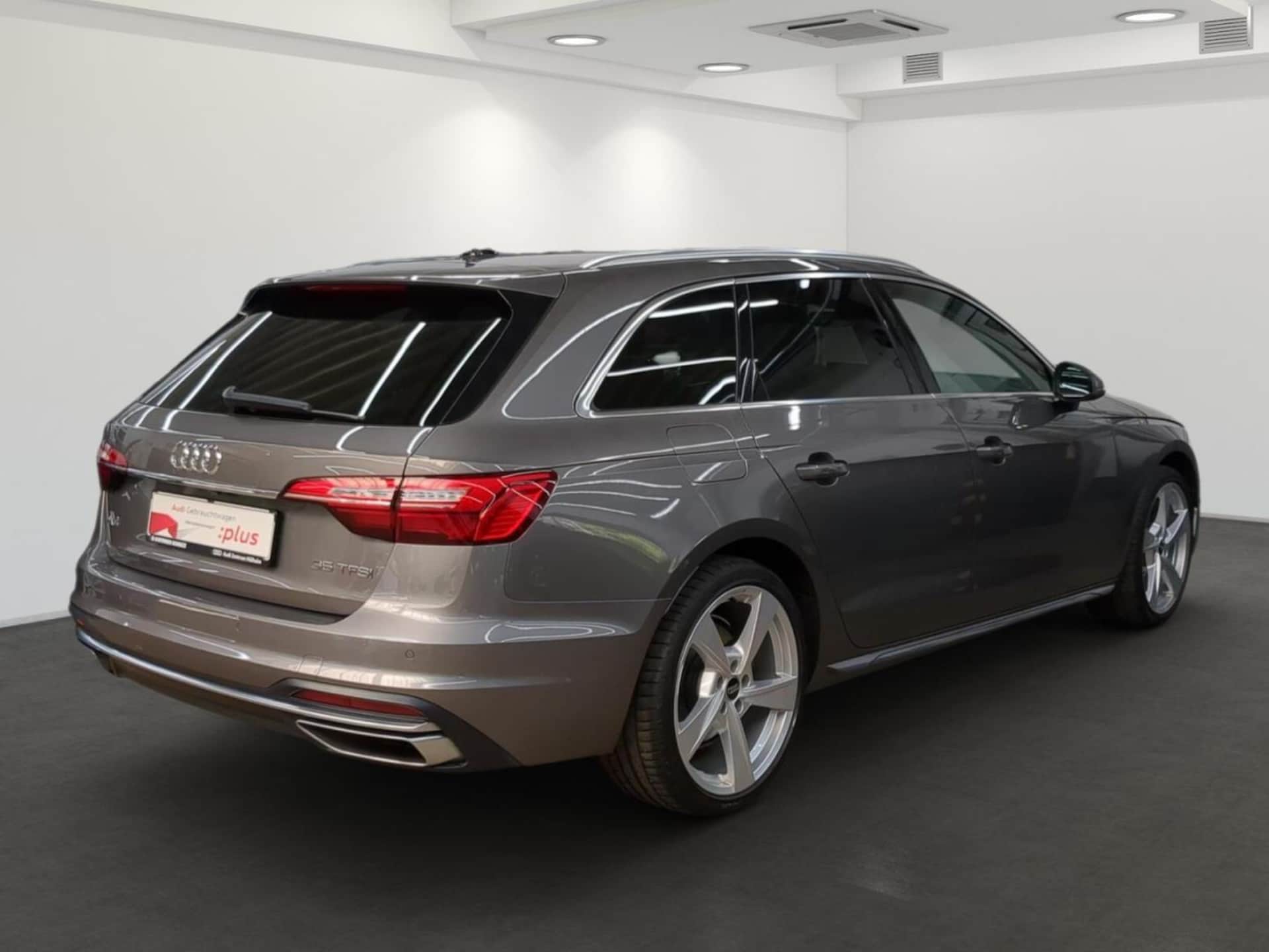 Audi A4 Avant Advanced