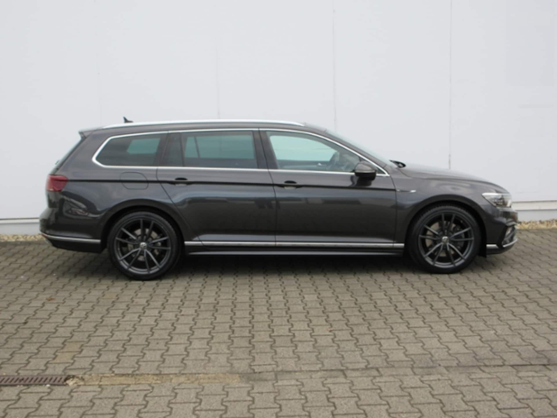 Volkswagen Passat Variant Elegance