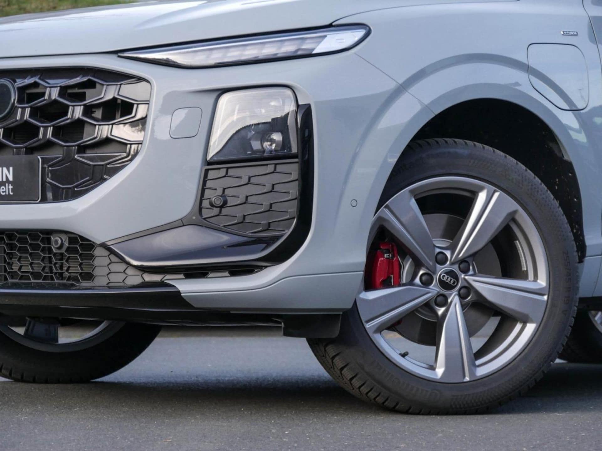 Audi Q3 SUV e-hybrid