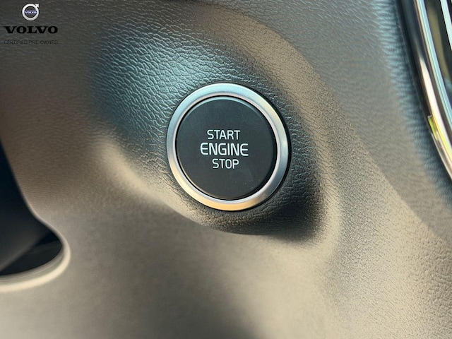 2026 Volvo XC40 Plus - Photo 35