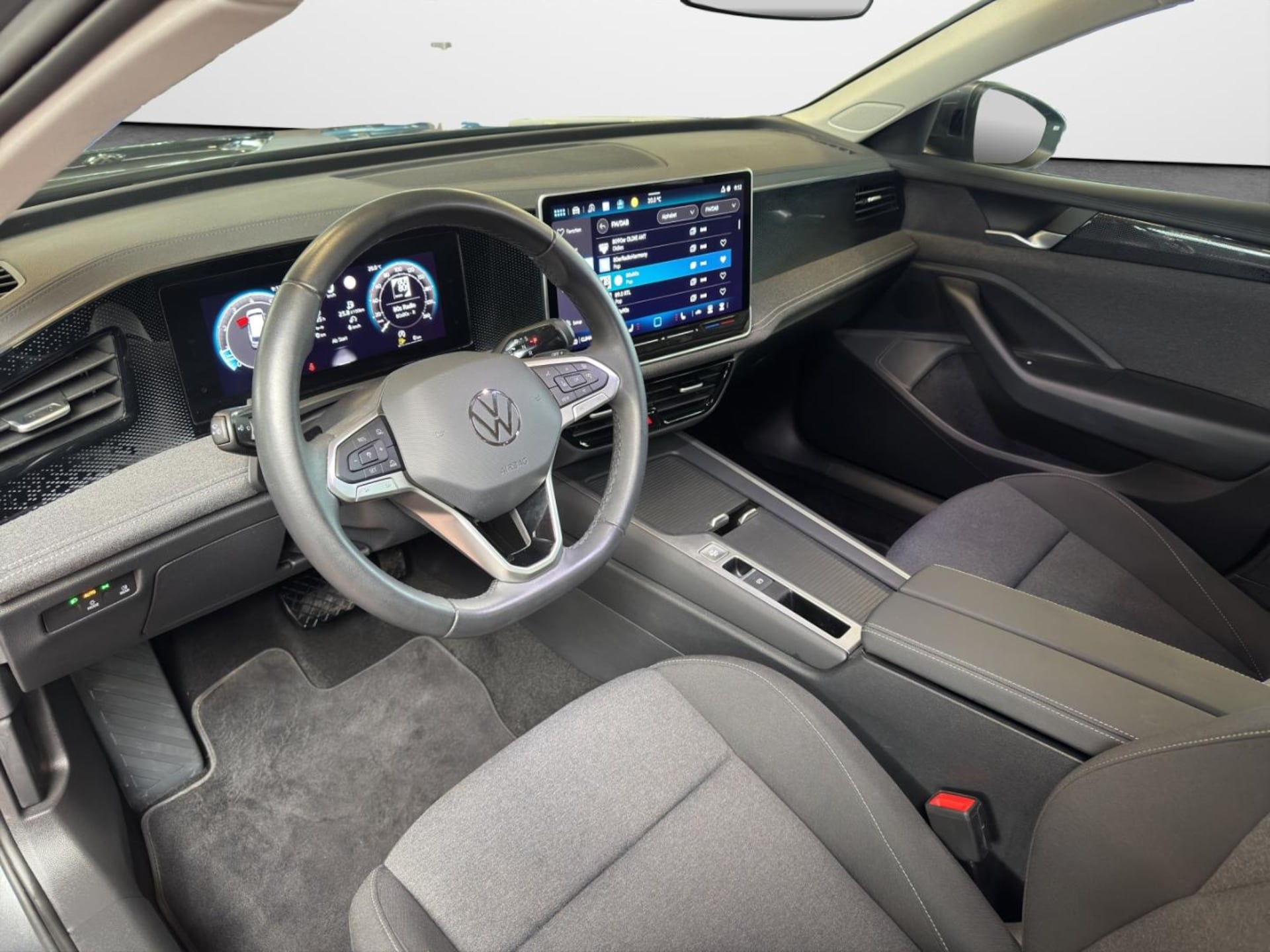 Volkswagen Passat Basis-Modell