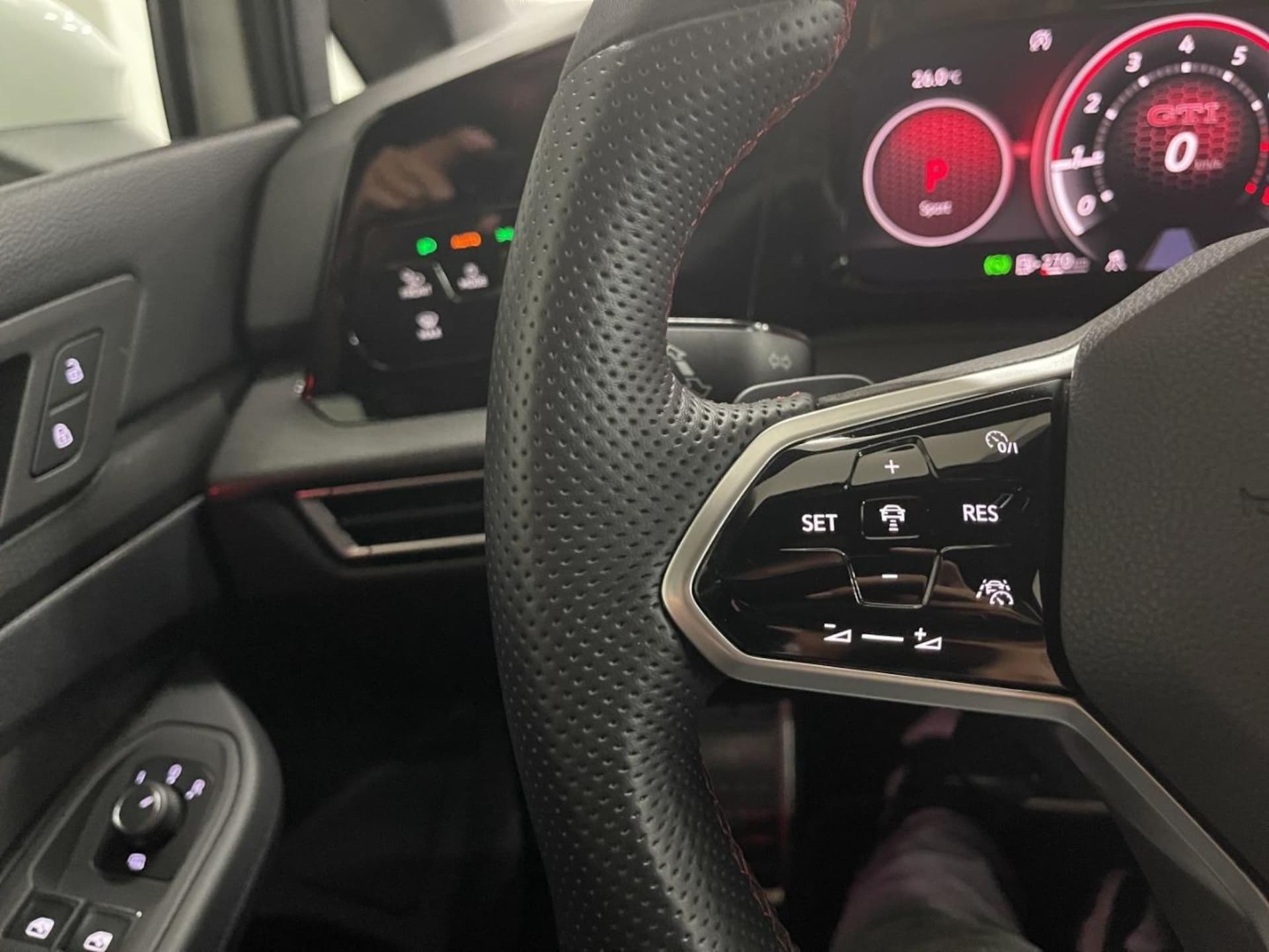 Volkswagen Golf GTI