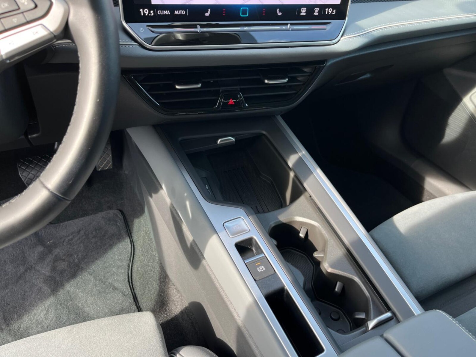 Volkswagen Passat – Bild 8