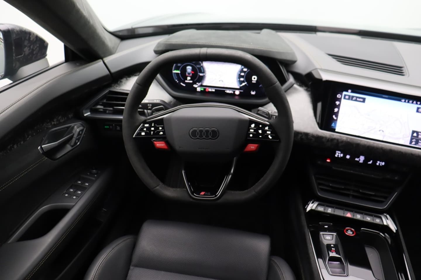 Bild über Audi RS e-tron GT performance e-tron quattro - für weitere Informationen kontaktieren Sie den Audi Partner