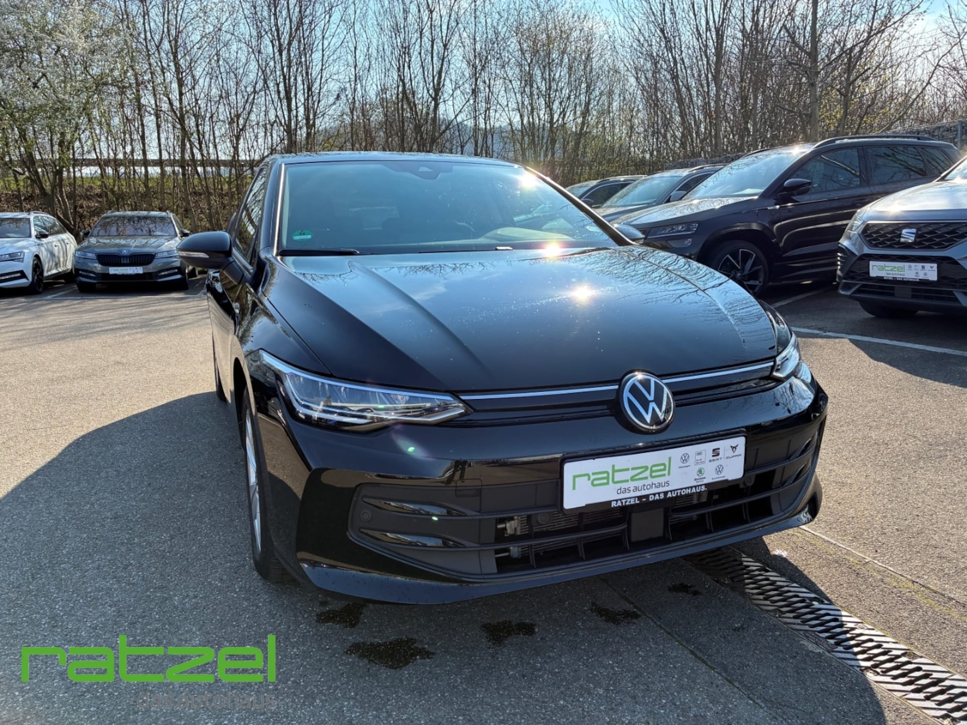 Volkswagen Golf Life