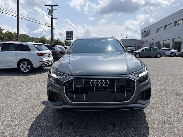 2023 Audi Q8