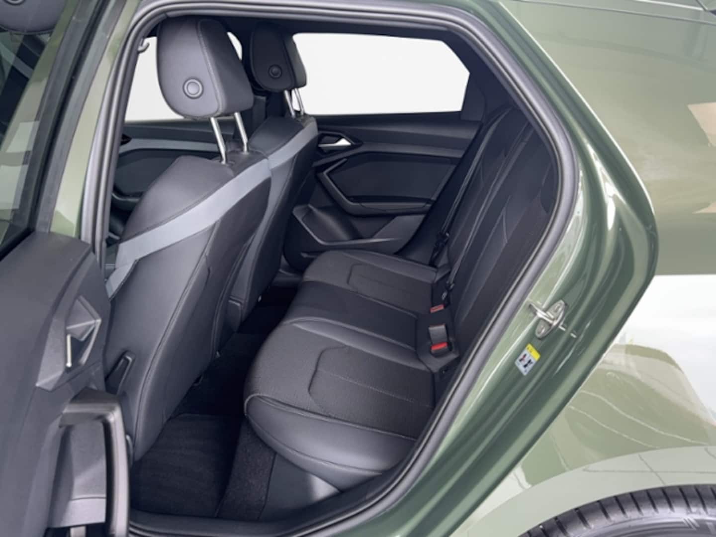 Bild über Audi A1 Sportback S line 25 TFSI S tronic - für weitere Informationen kontaktieren Sie den Audi Partner