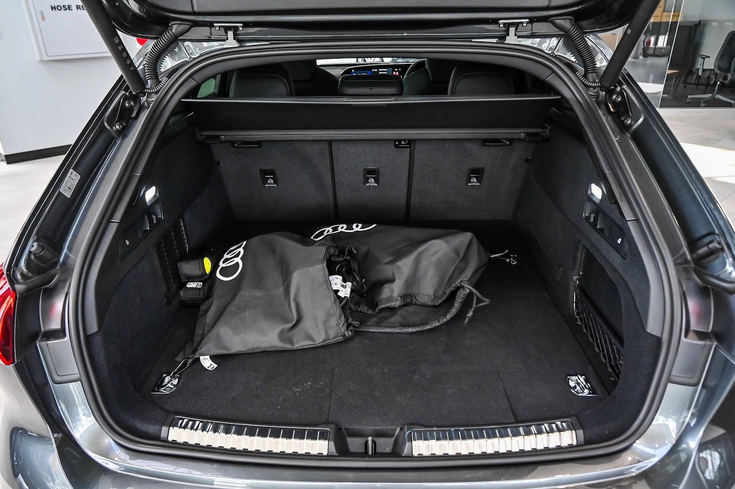 Image about Audi A5 Avant TFSI e e-hybrid quattro 270 kW S tronic