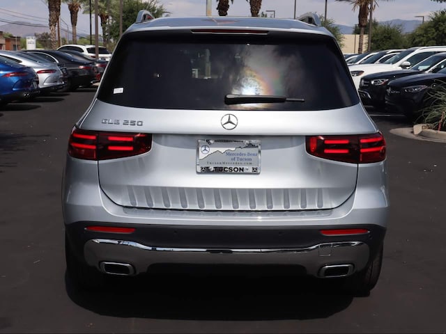 2026 Mercedes-Benz GLB 250