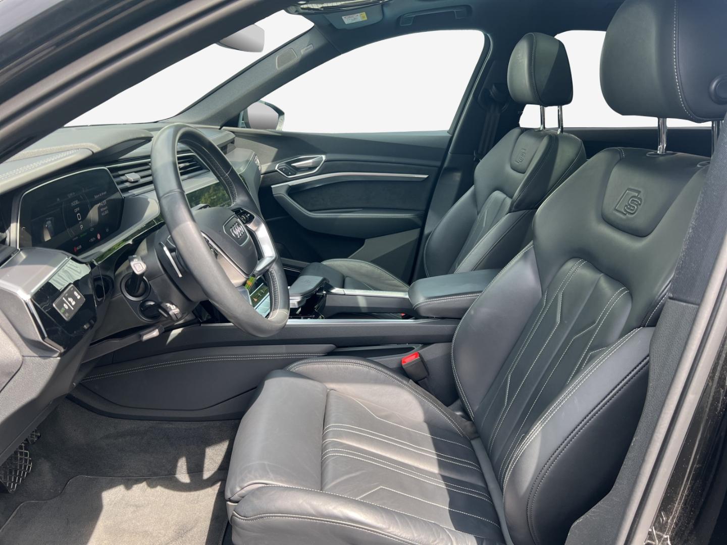 Image about Audi e-tron S e-tron S 370,00 kW