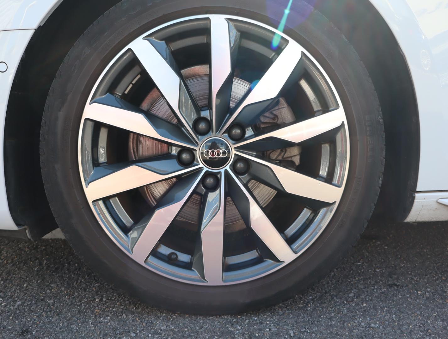 Image about Audi A4 Avant 35 TDI S line