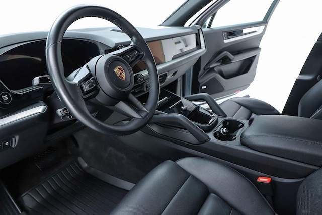2024 Porsche Cayenne