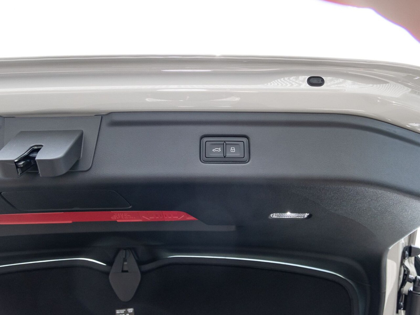 Audi A6 Avant e-tron – Bild 7